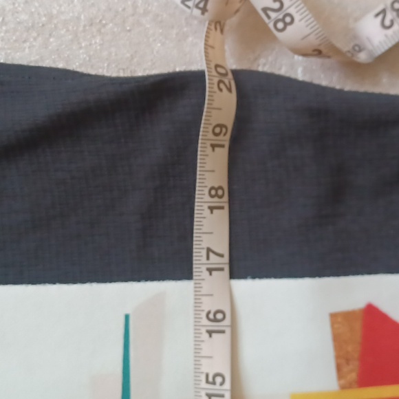 Zara Abstract Art Blouse - Picture 8 of 8